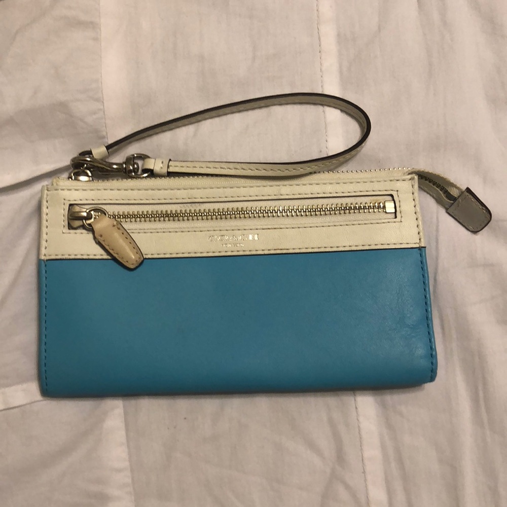 Coach wallet